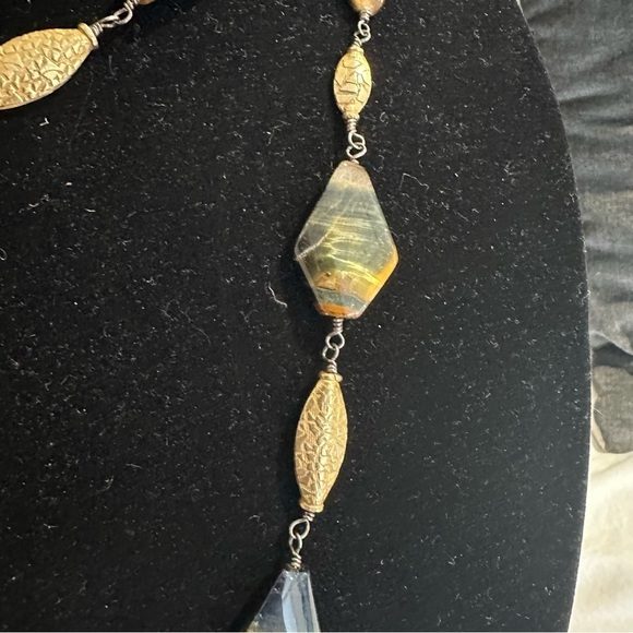 Tiger’s Eye Stone Beaded Statement Gold Tone Necklace - Picture 3 of 10